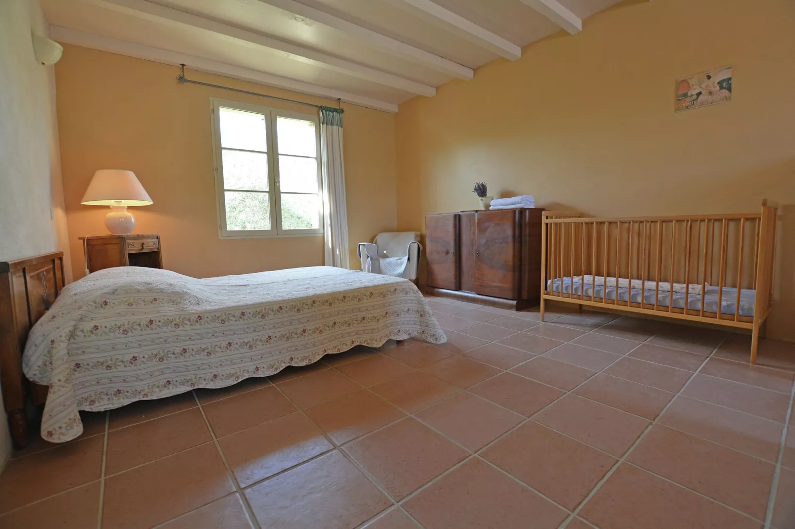 Prachtige villa in Flaux met privézwembad-Slaapkamer