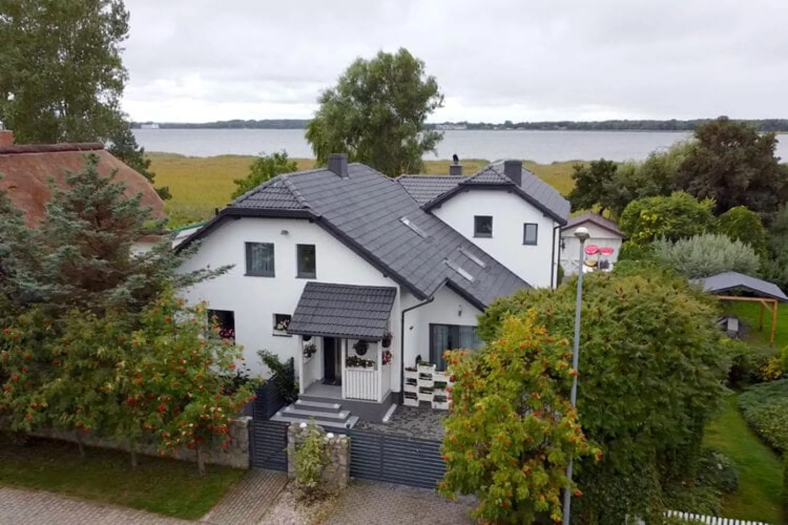 Luxury Residence at the sea wth the private pool Dziwnowek