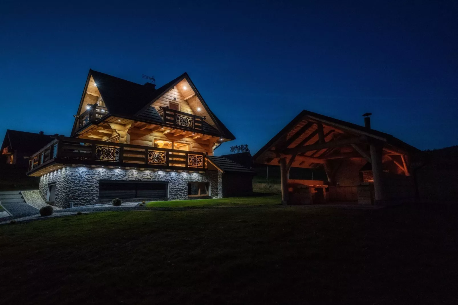 A luxury villa in the Tatra Mountains-Buitenkant zomer