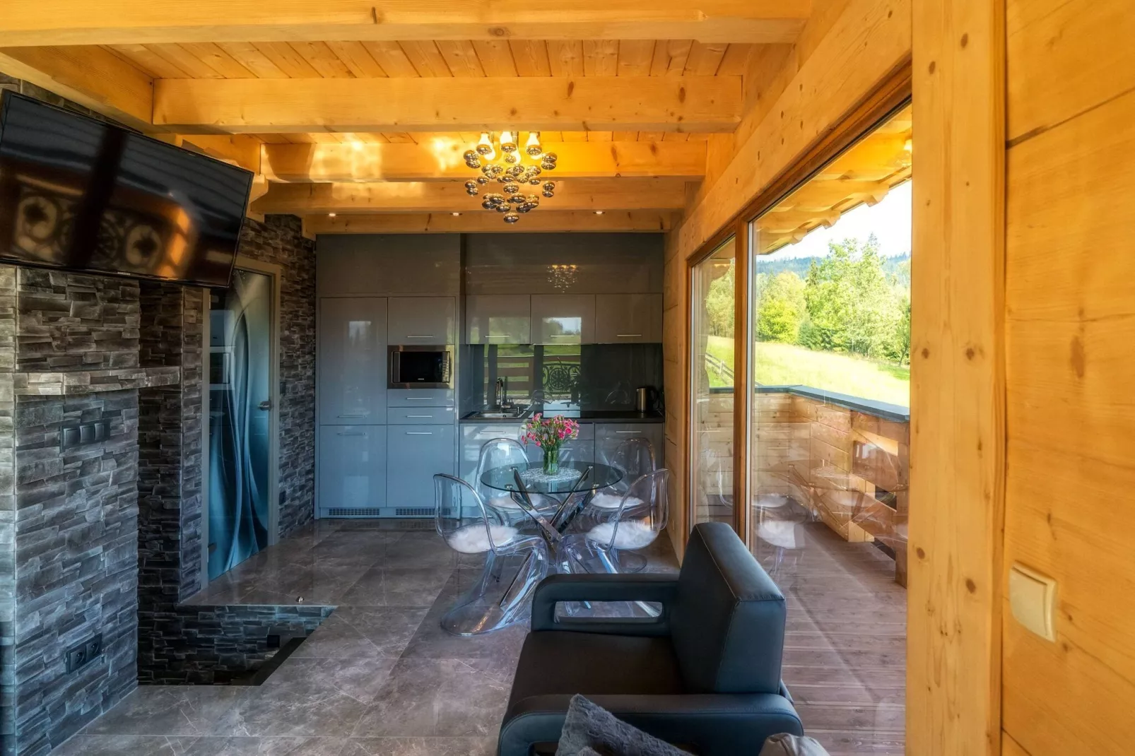 A luxury villa in the Tatra Mountains-Woonkamer