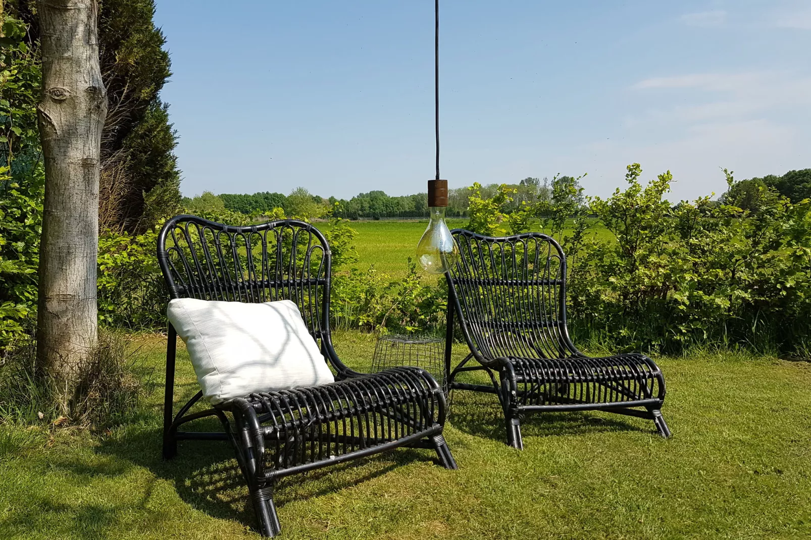 Dorpswoning Het Knusse-Tuinen zomer