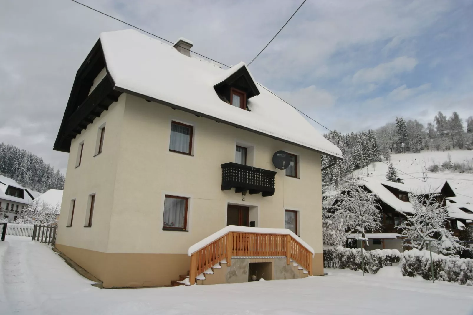 Haus Hochrindl-Exterieur winter