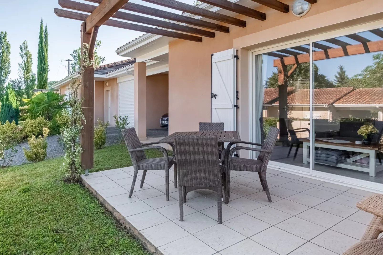 Villa Porthos-Terrasbalkon