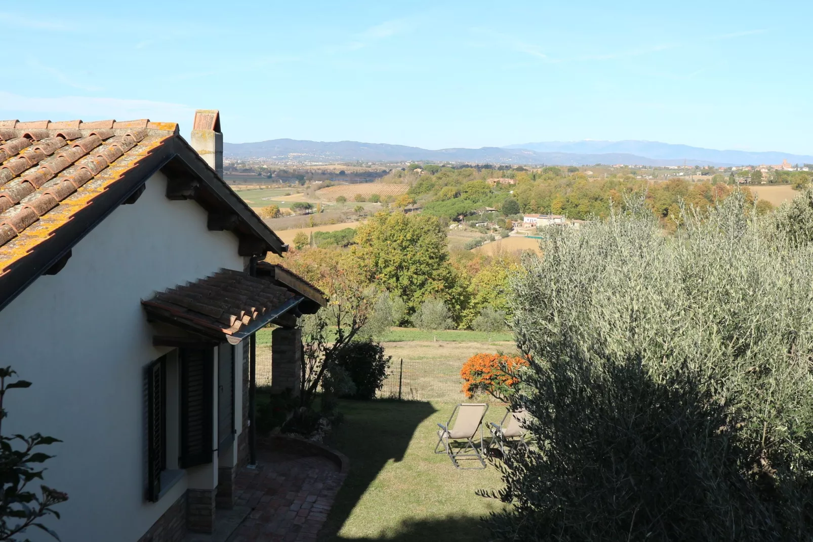 Portico del Tasso-Uitzicht zomer