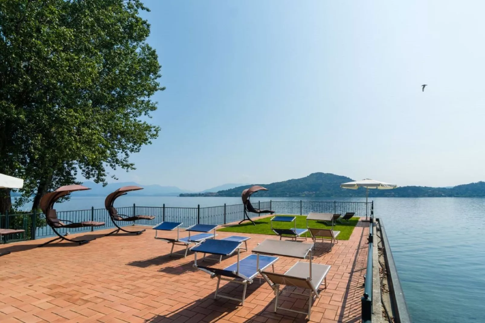Villa Greta  - Lesa-Tuinen zomer