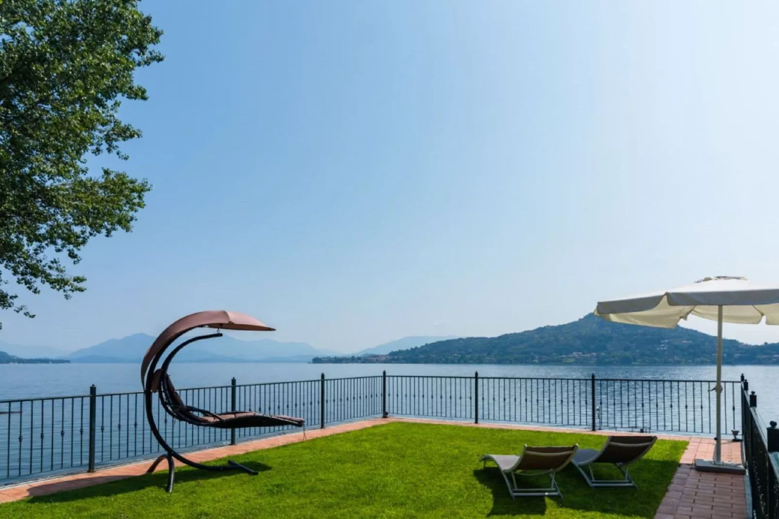 Villa Greta  - Lesa-Tuinen zomer