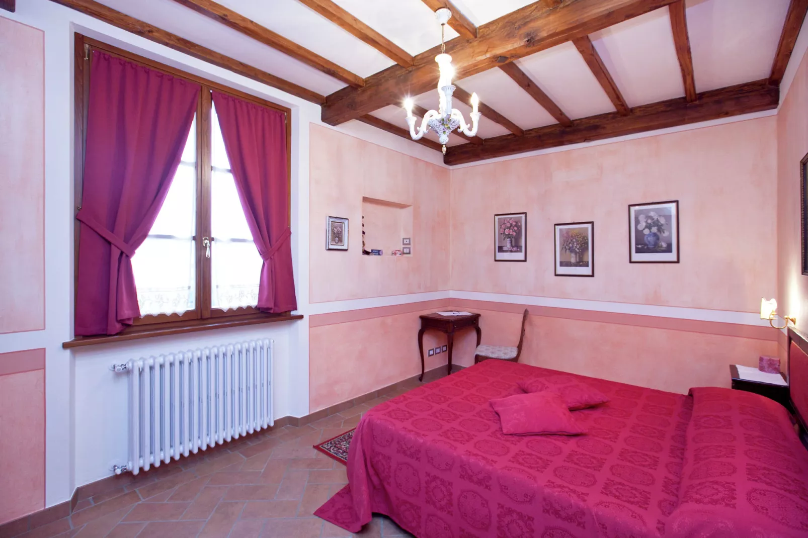 Casal Gheriglio Roseto-Slaapkamer