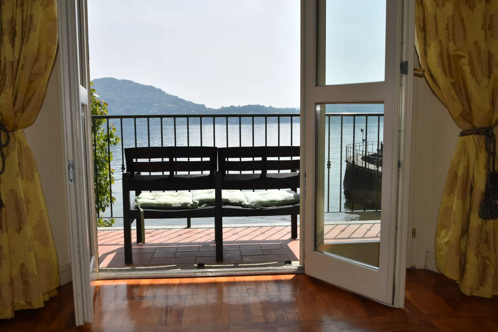 Villa Greta  - Lesa-Uitzicht zomer