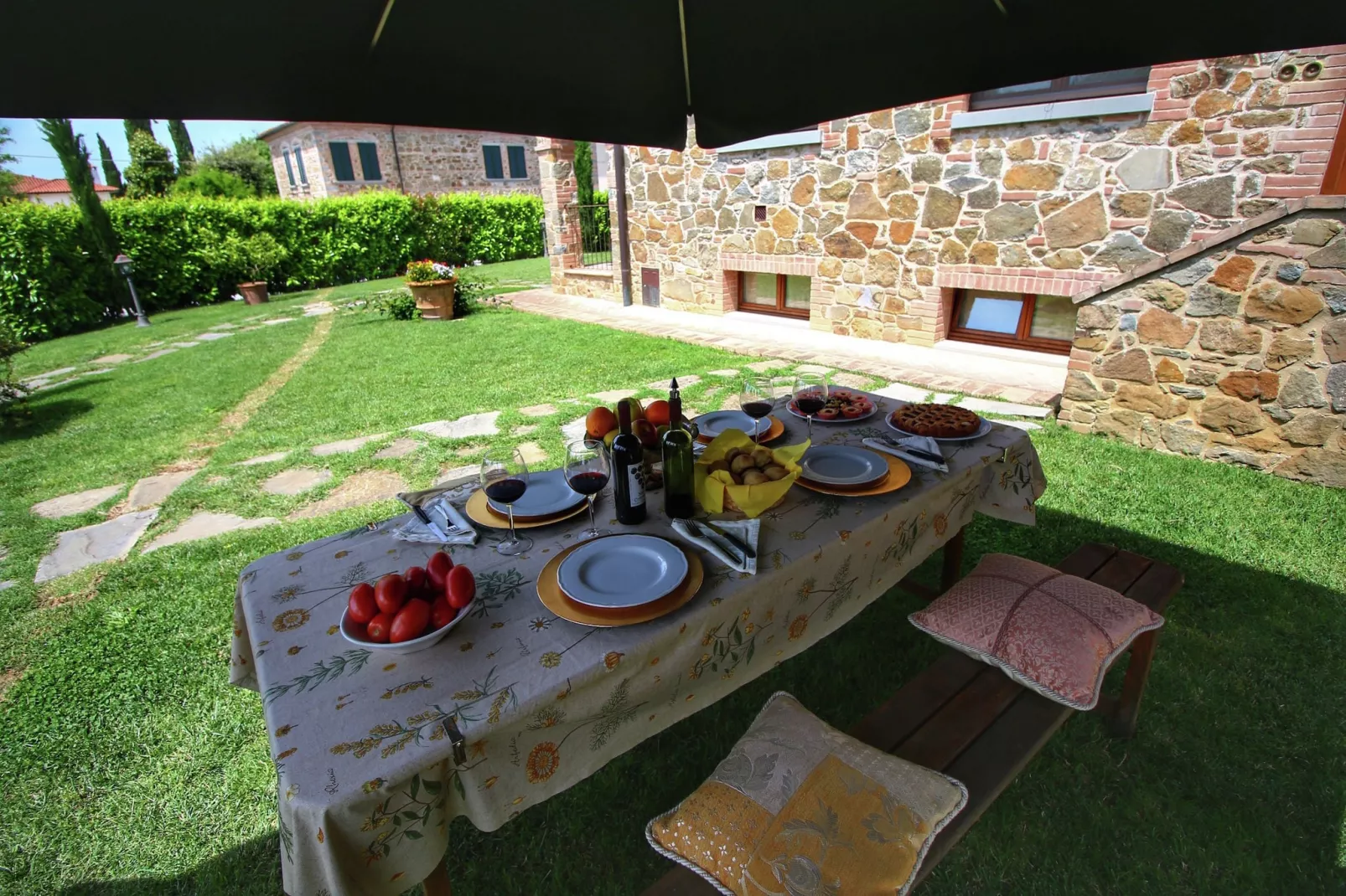 Casal Gheriglio Roseto-Terrasbalkon