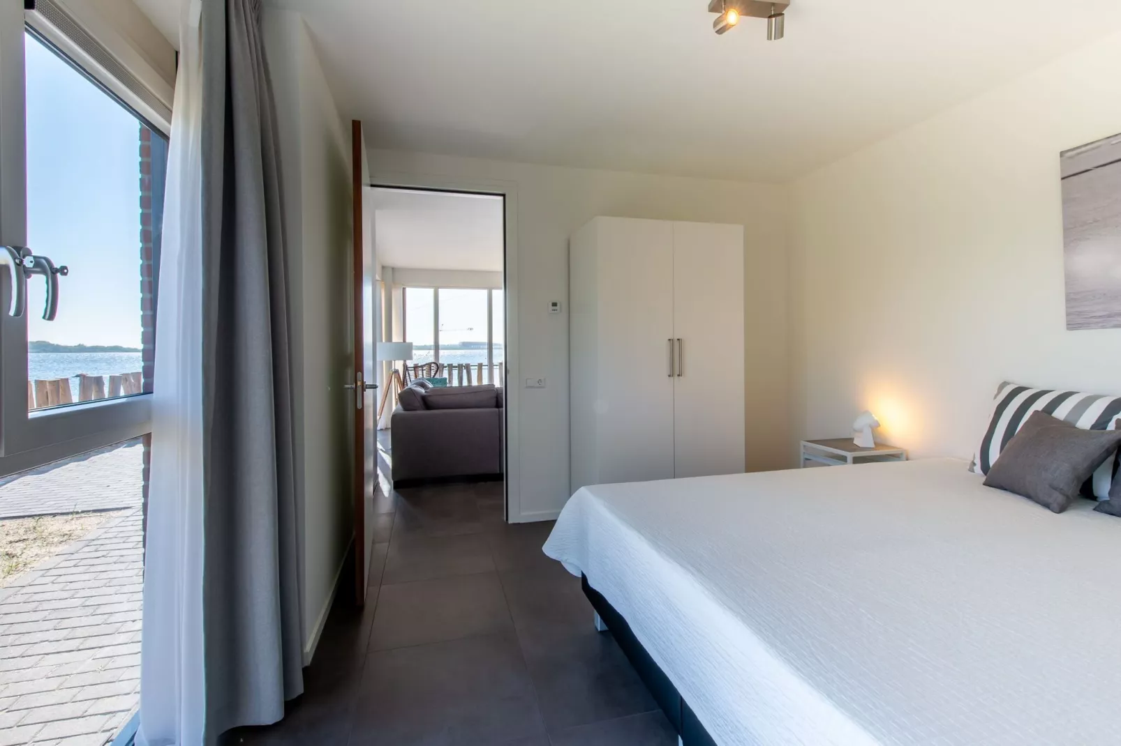 Appartement 4c  Schotsman Watersport-Slaapkamer