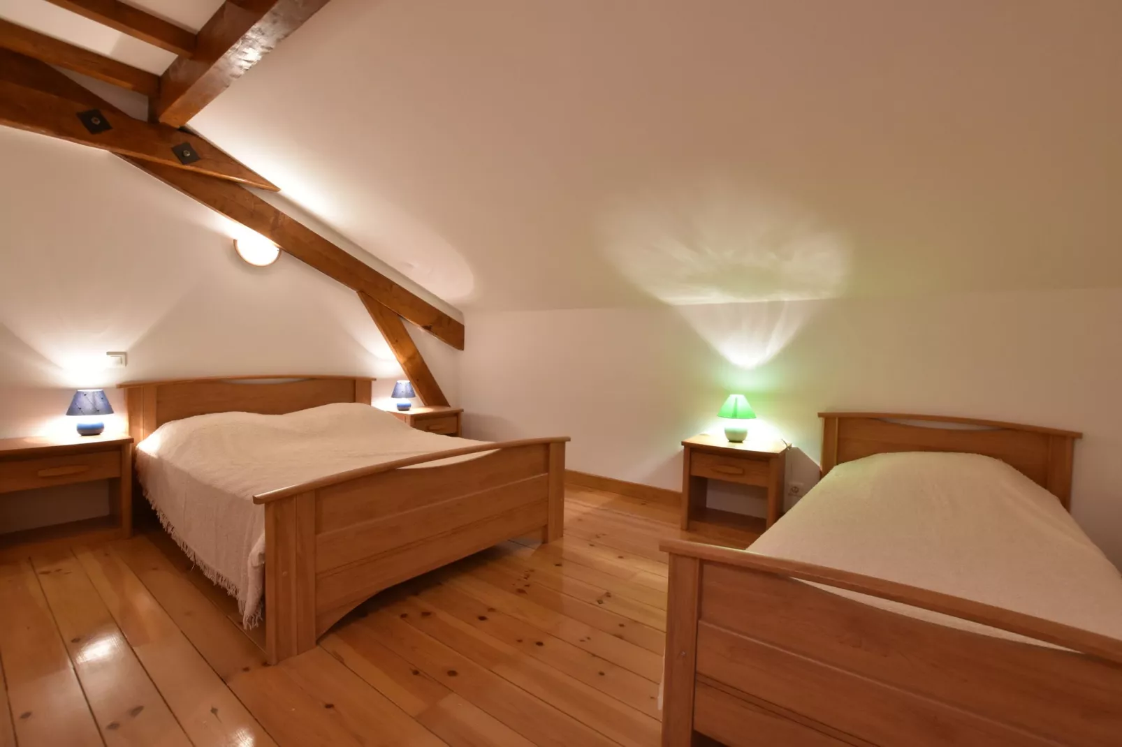 Maison de vacances - LE HAUT-DU-THEM-Slaapkamer