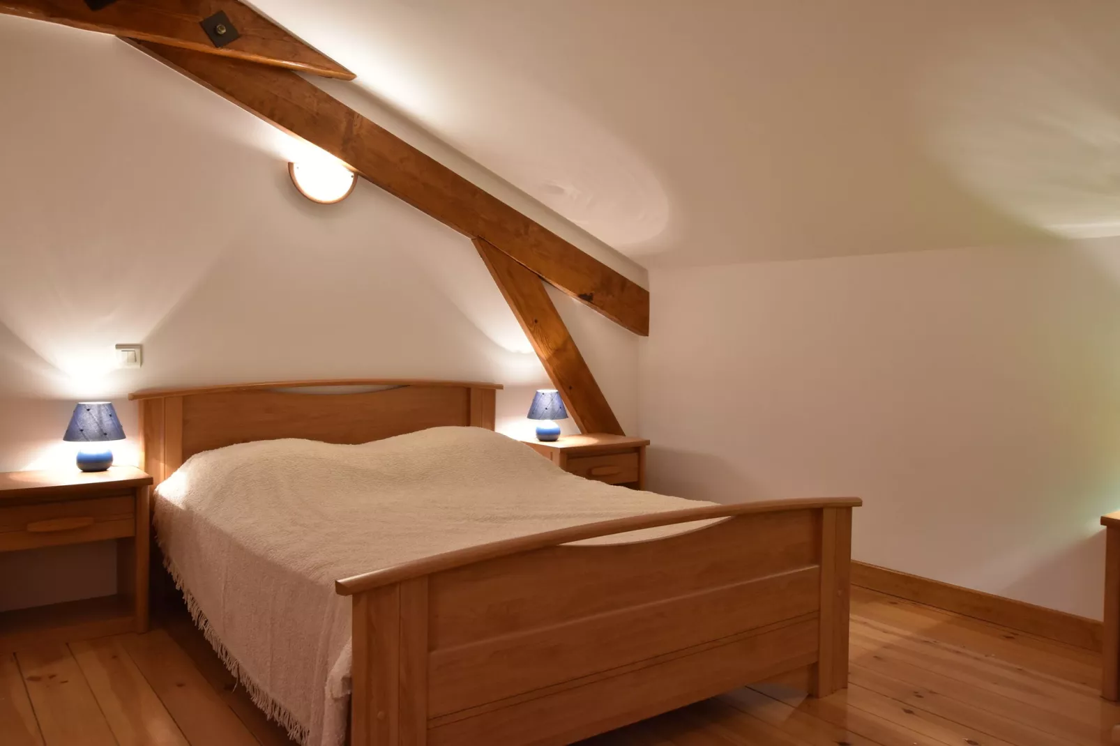 Maison de vacances - LE HAUT-DU-THEM-Slaapkamer