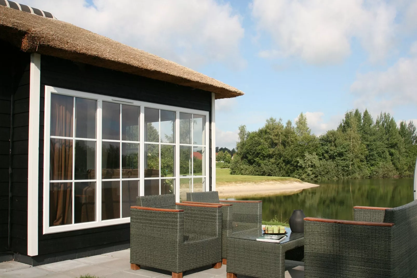 Recreatiepark Tolplas 15-Terrasbalkon