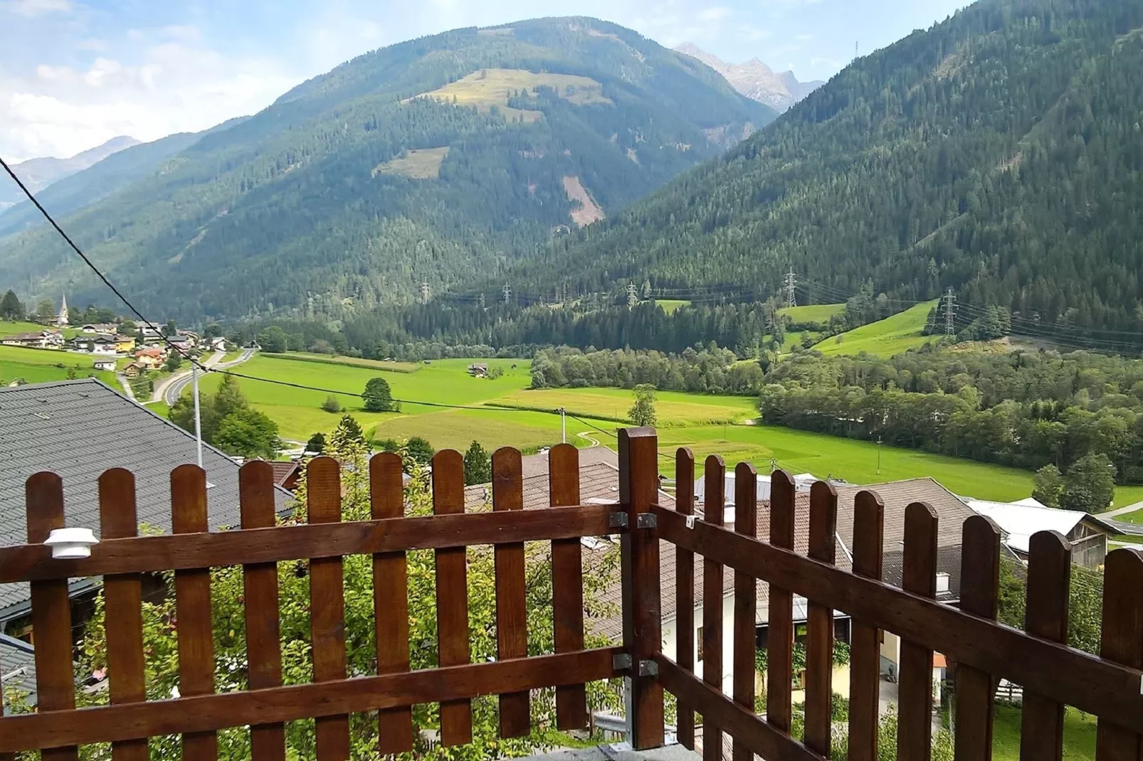 Chalet Jari-Uitzicht zomer