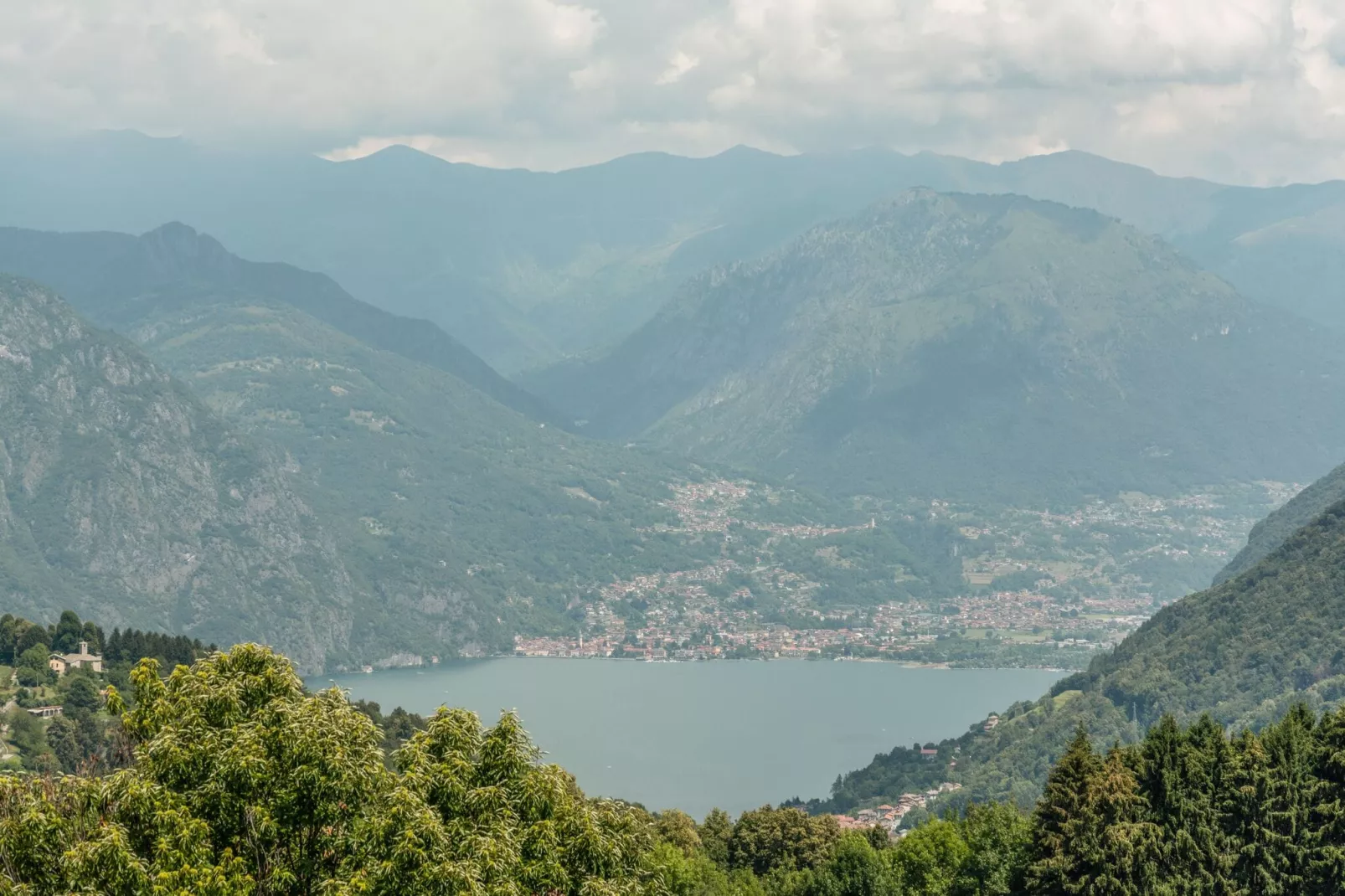 Villa d'epoca con ampio giardino lago di como-Gebieden zomer 5km