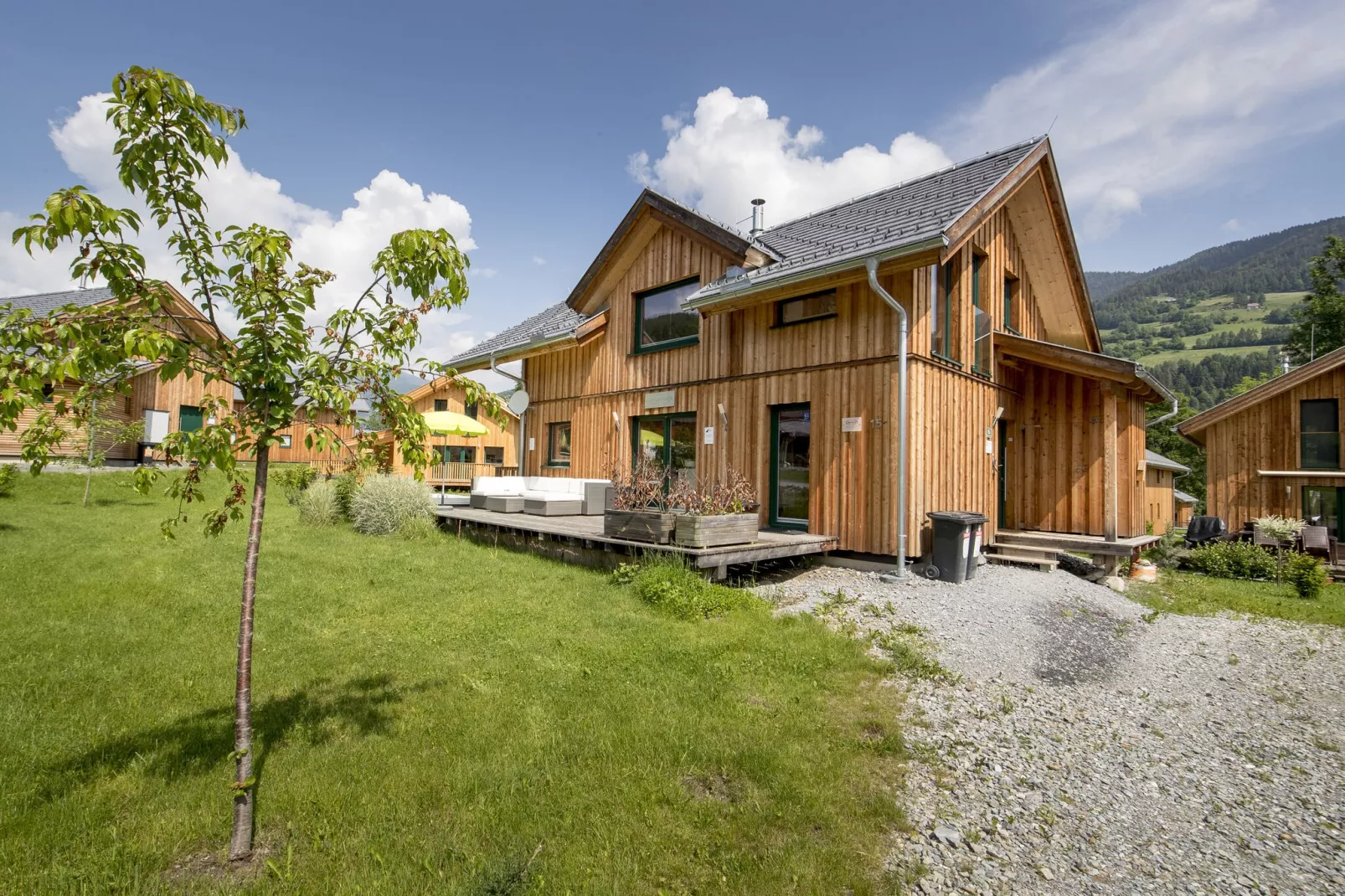 Kreischberg Chalets 6-Buitenkant zomer