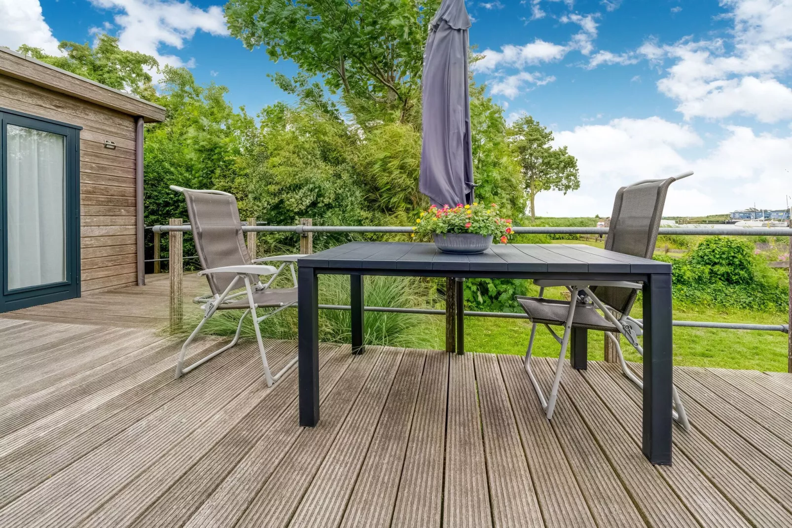 Vakantiehuis Lauwersmeer-Terrasbalkon