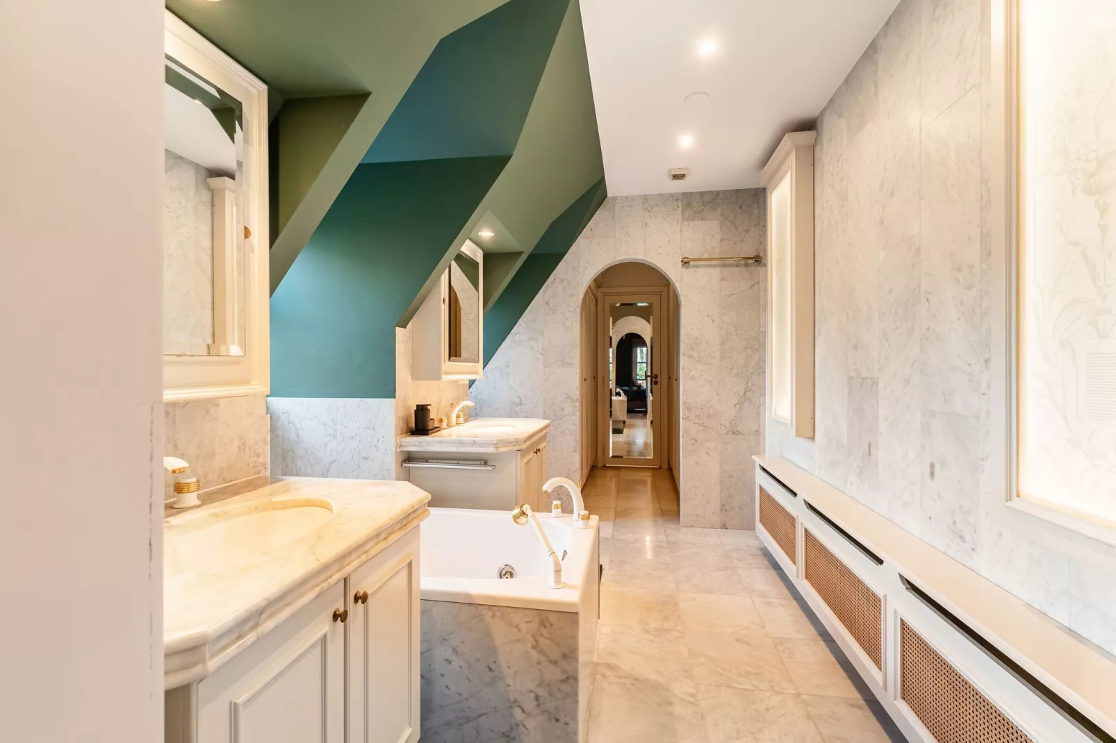 Villa Loonse Duinen-Badkamer