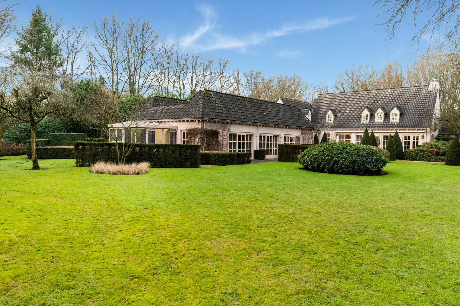 Villa Loonse Duinen-Buitenkant zomer