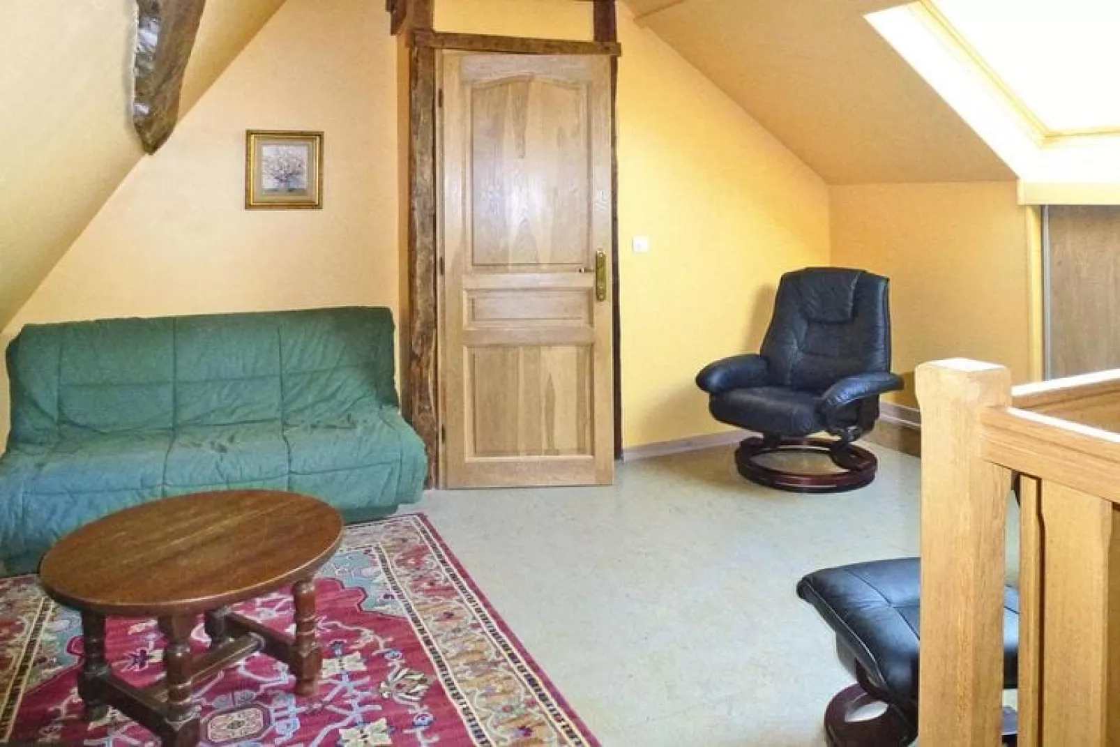 Semi-detached house Crasville-la-Rocquefort-Woonkamer