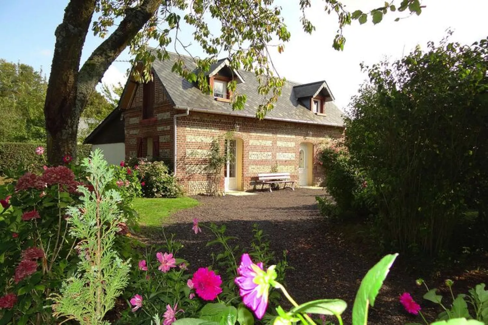 Holiday home, Les Grandes-Ventes-La Rosée-La Rosée