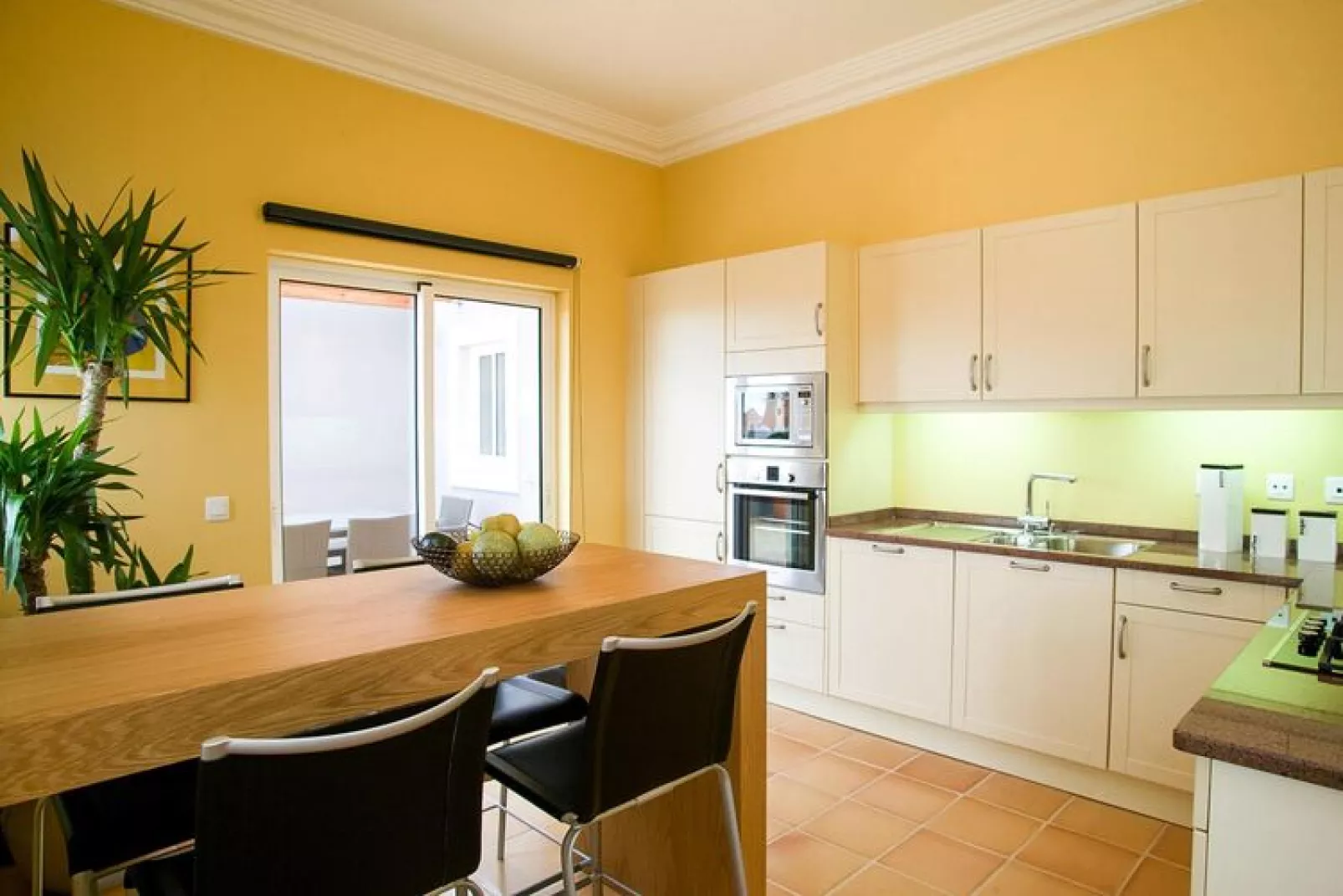 Villas Palheiro Village, Funchal, Villa with garden for max. 6 pers.-Keuken