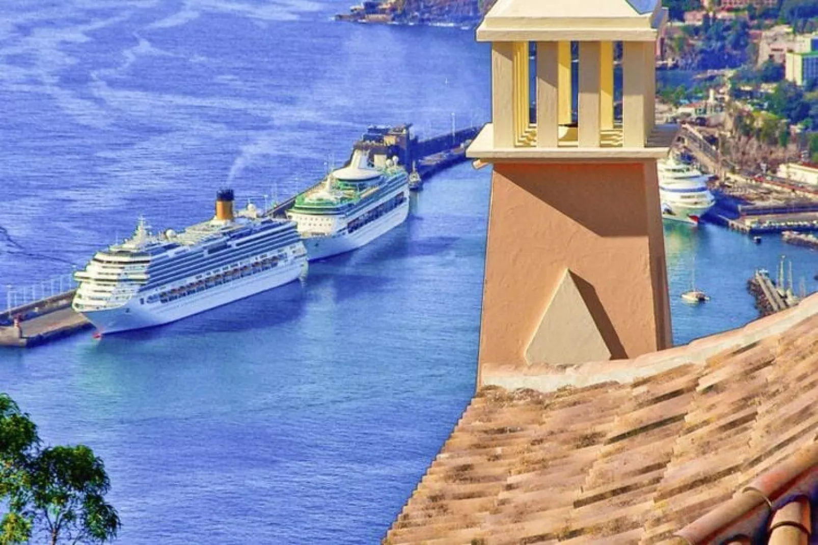 Villas Palheiro Village, Funchal, Villa with garden for max. 6 pers.-Waterzicht