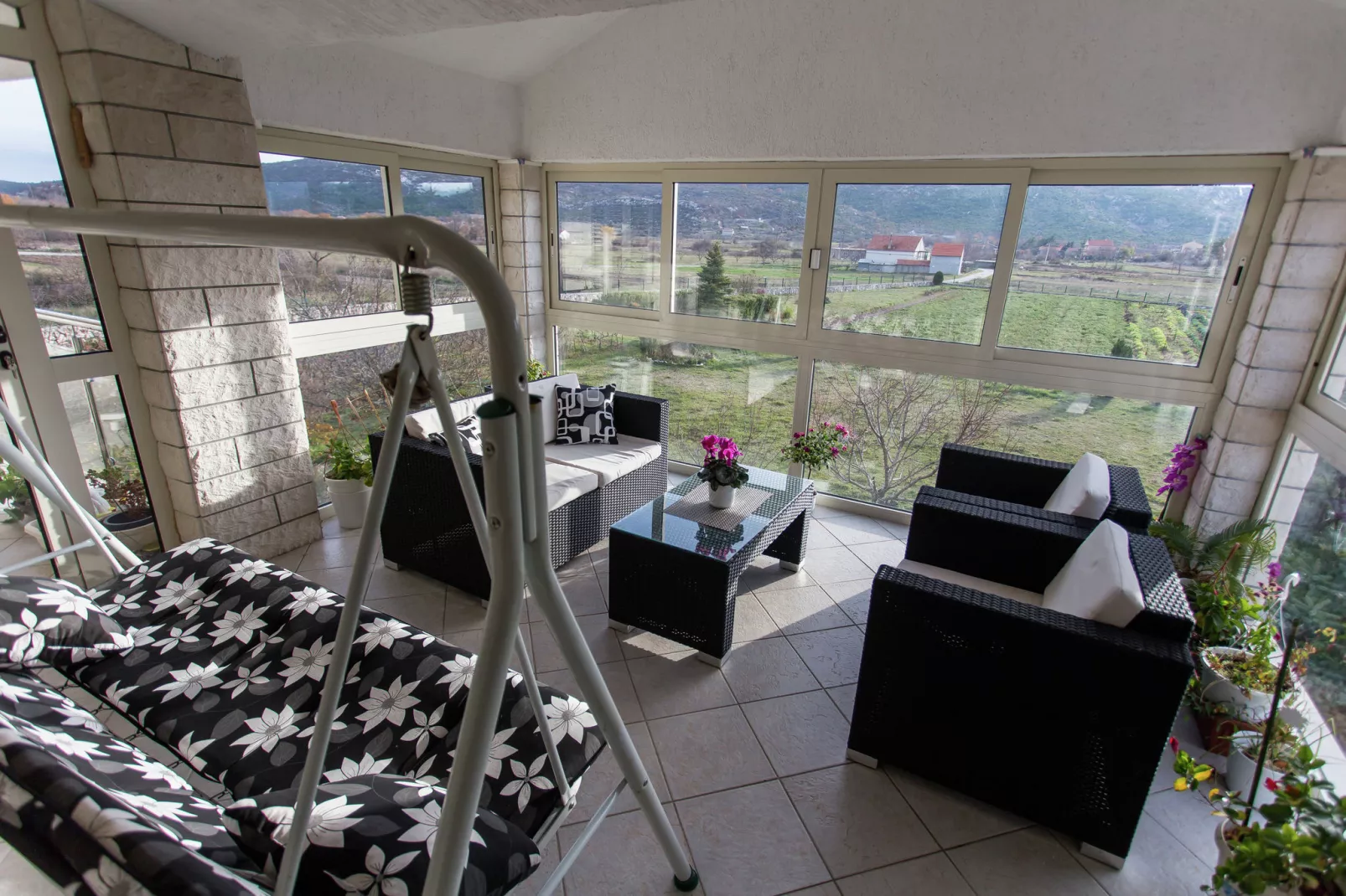 Villa Almas holiday house
