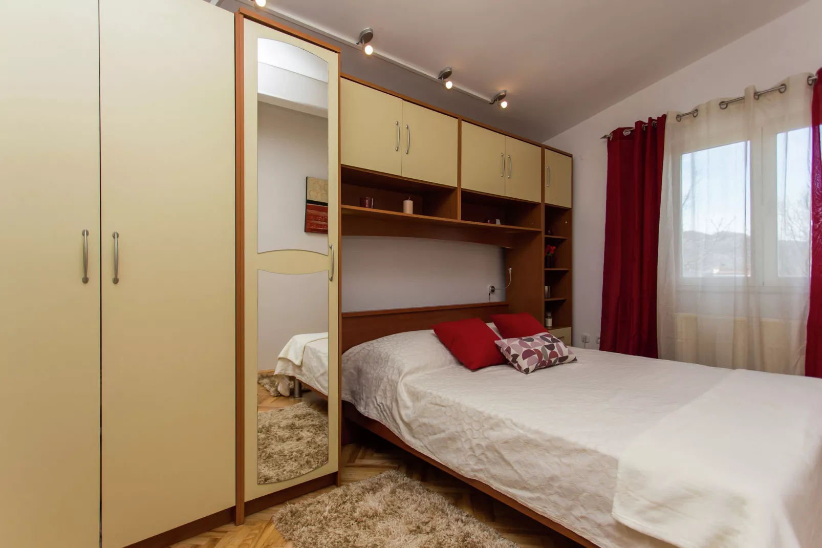 Villa Almas holiday house-Slaapkamer