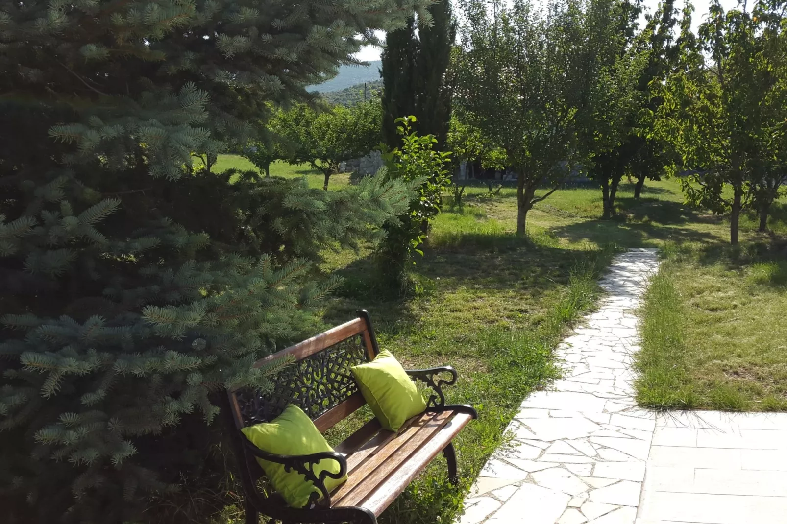 Villa Almas holiday house-Terrasbalkon
