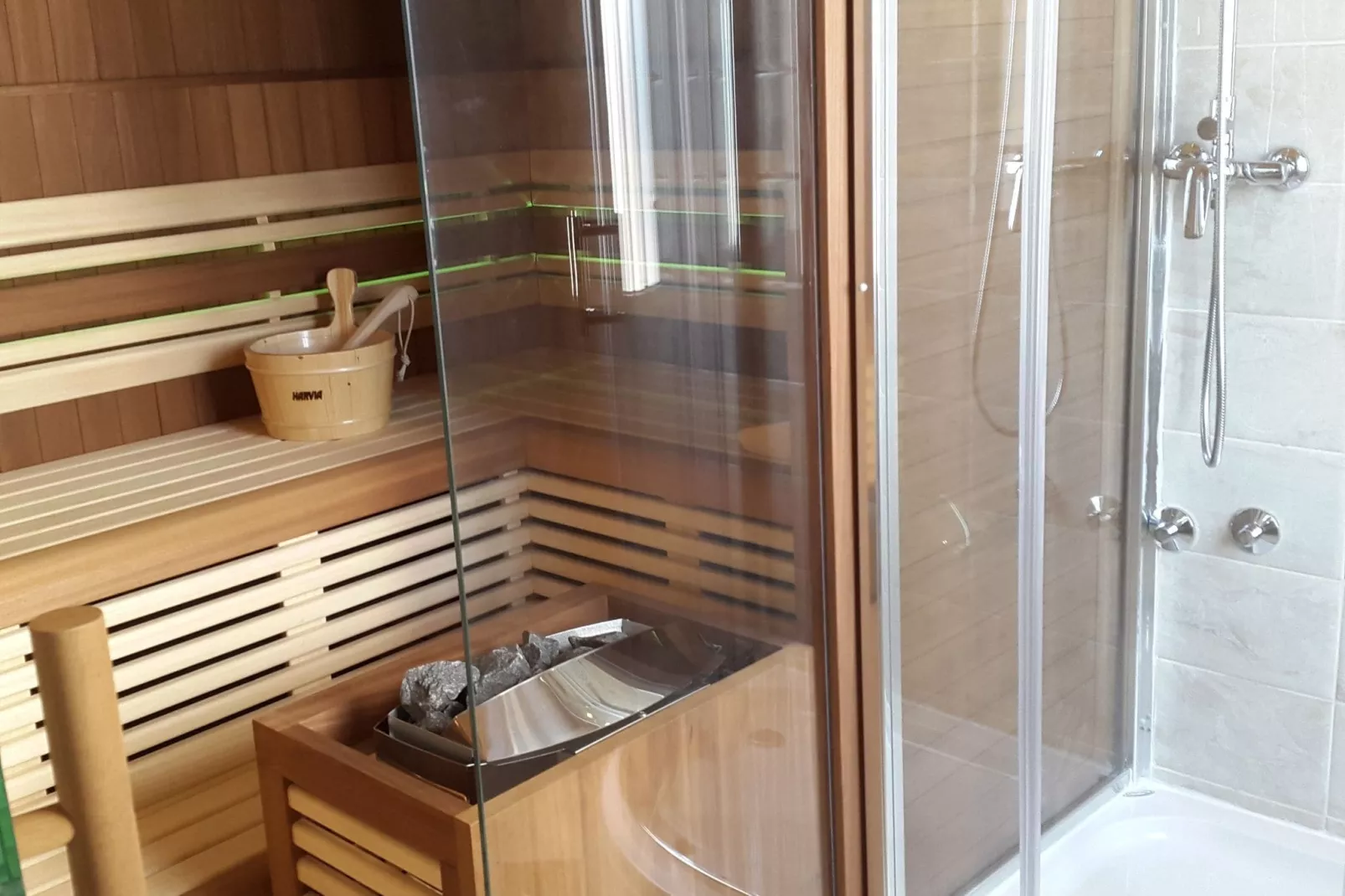 Villa Almas holiday house-Wellness