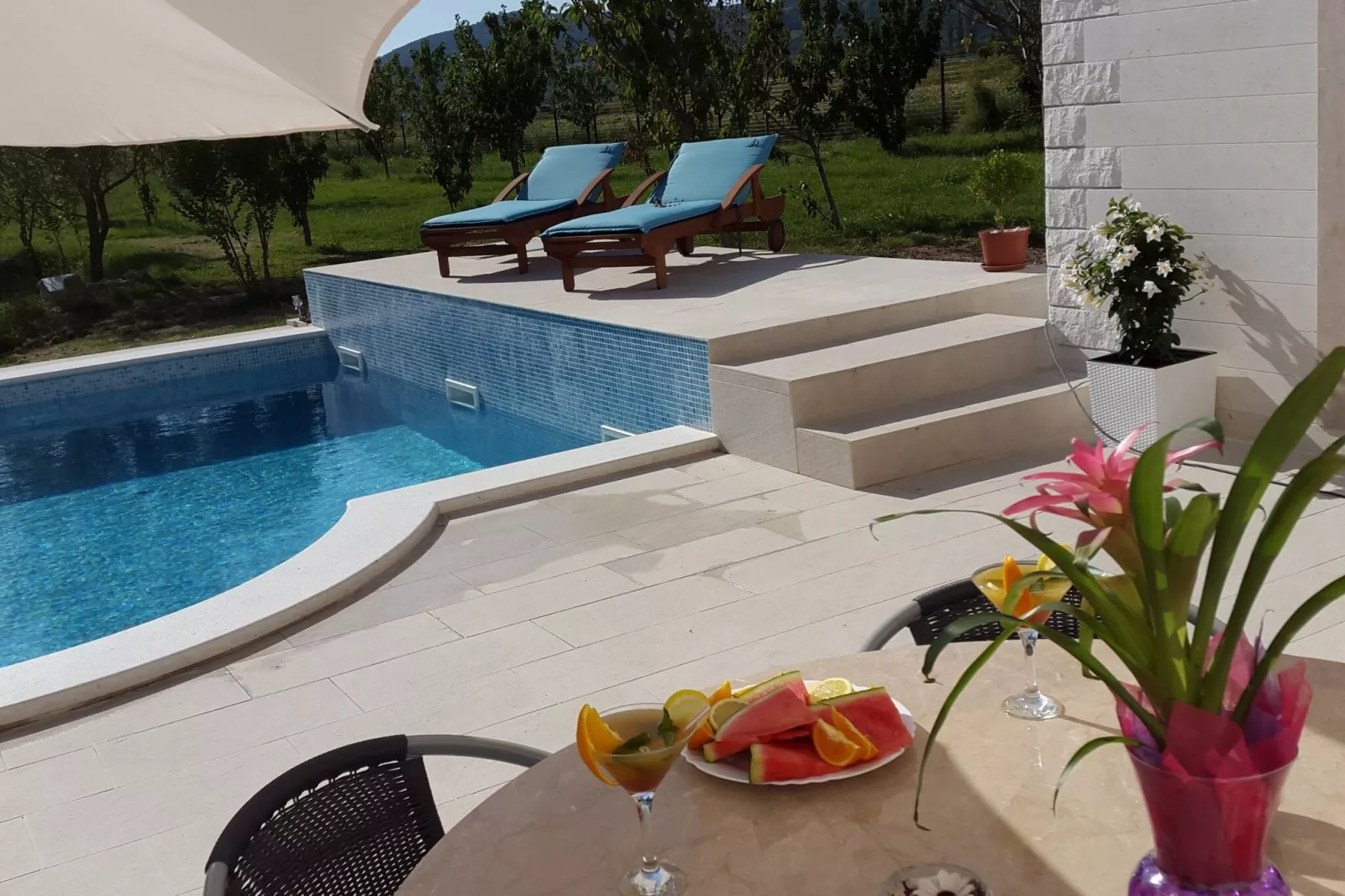 Villa Almas holiday house-Zwembad