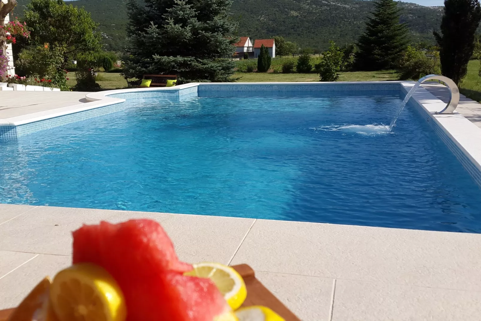 Villa Almas holiday house-Zwembad