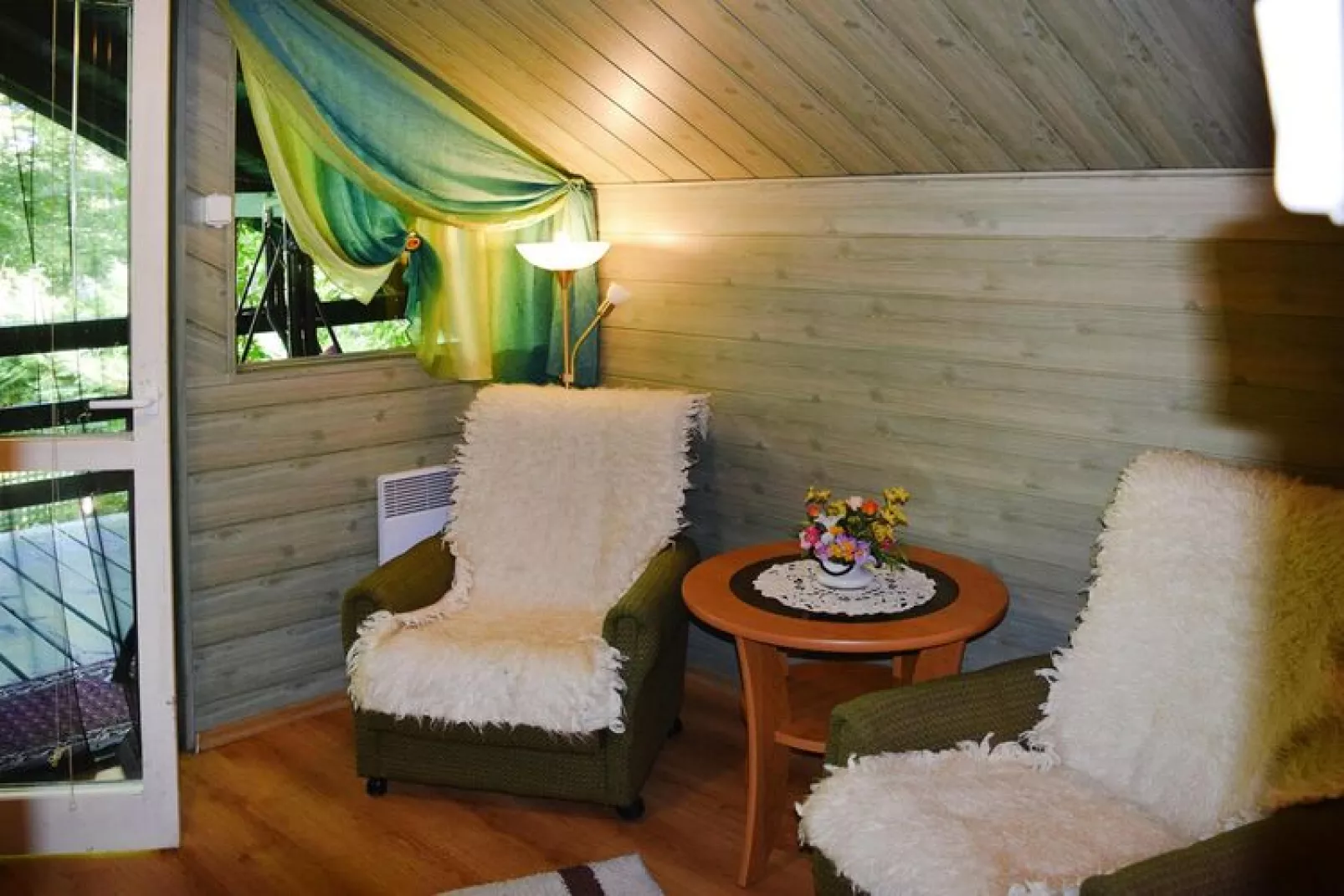 Holiday Home with whirlpool at the lake in Zakowo-Slaapkamer