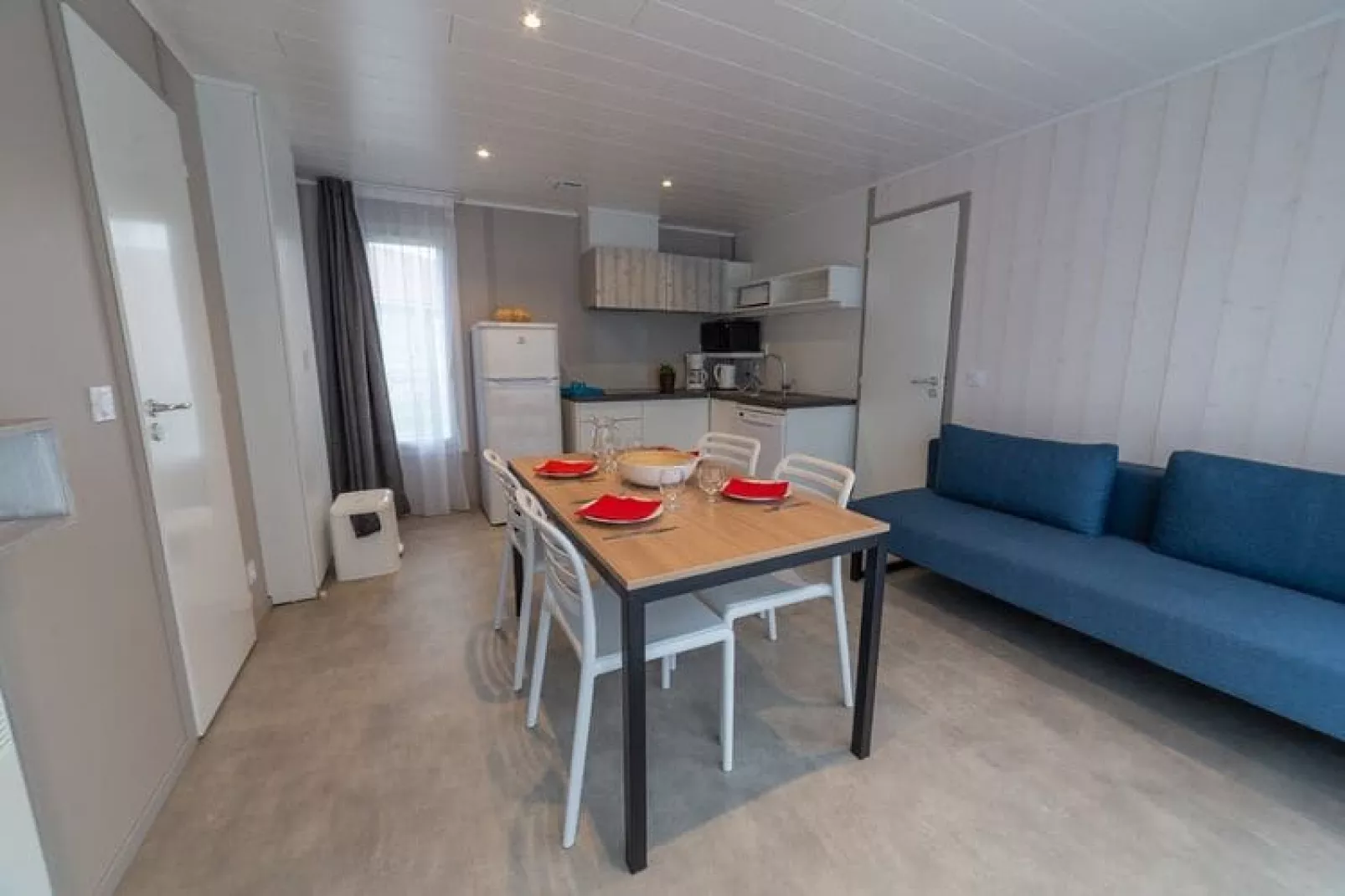 4-persoons halfvrijstaande bungalow, La Côte Normande-Woonkamer