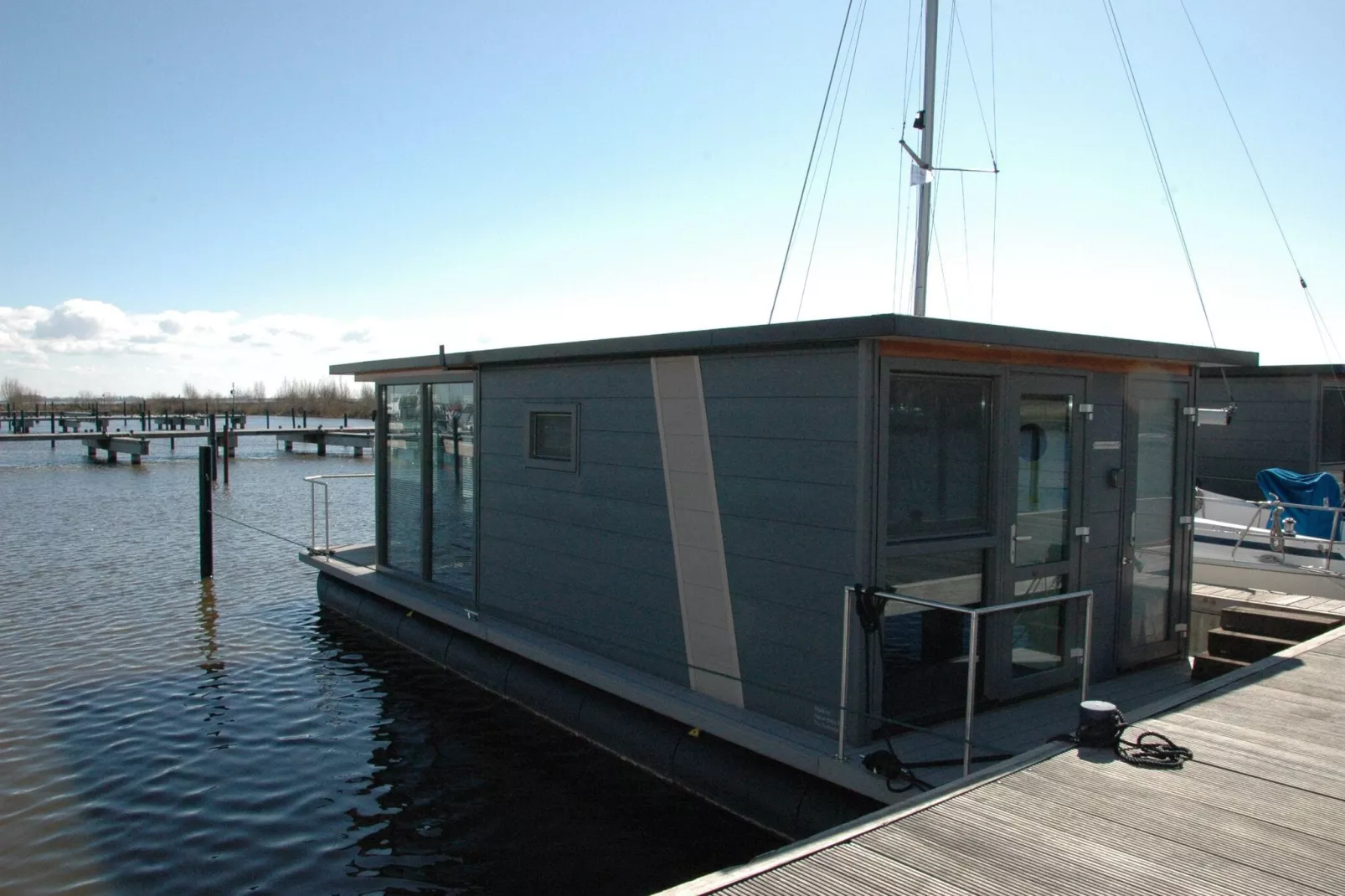 Boot Zonder Naam-Buitenkant zomer