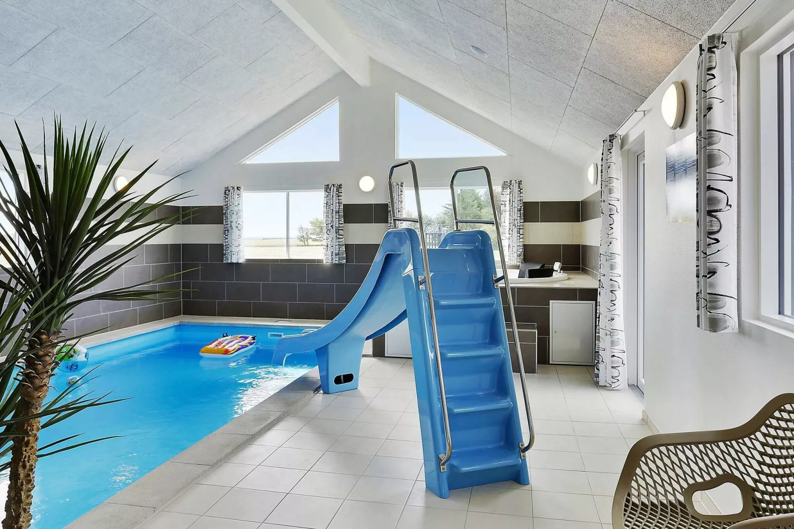 24 persoons vakantie huis in Spøttrup-Zwembad
