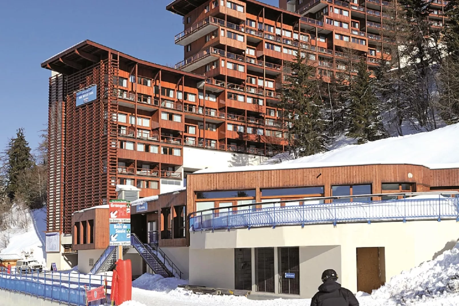 Residence Le Roc Belle Face 2-Exterieur winter