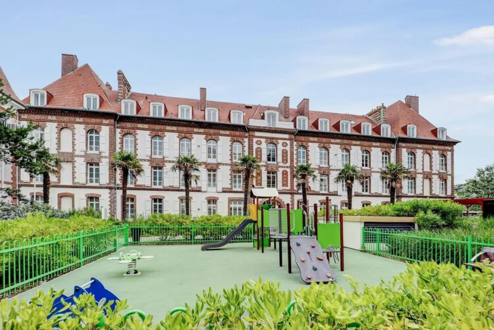 Residence Presqu'Ile de la Touques Deauville - 24 Standard Apt 4 p - 1 bedroom - terrace ou balcon-Buitenkant zomer