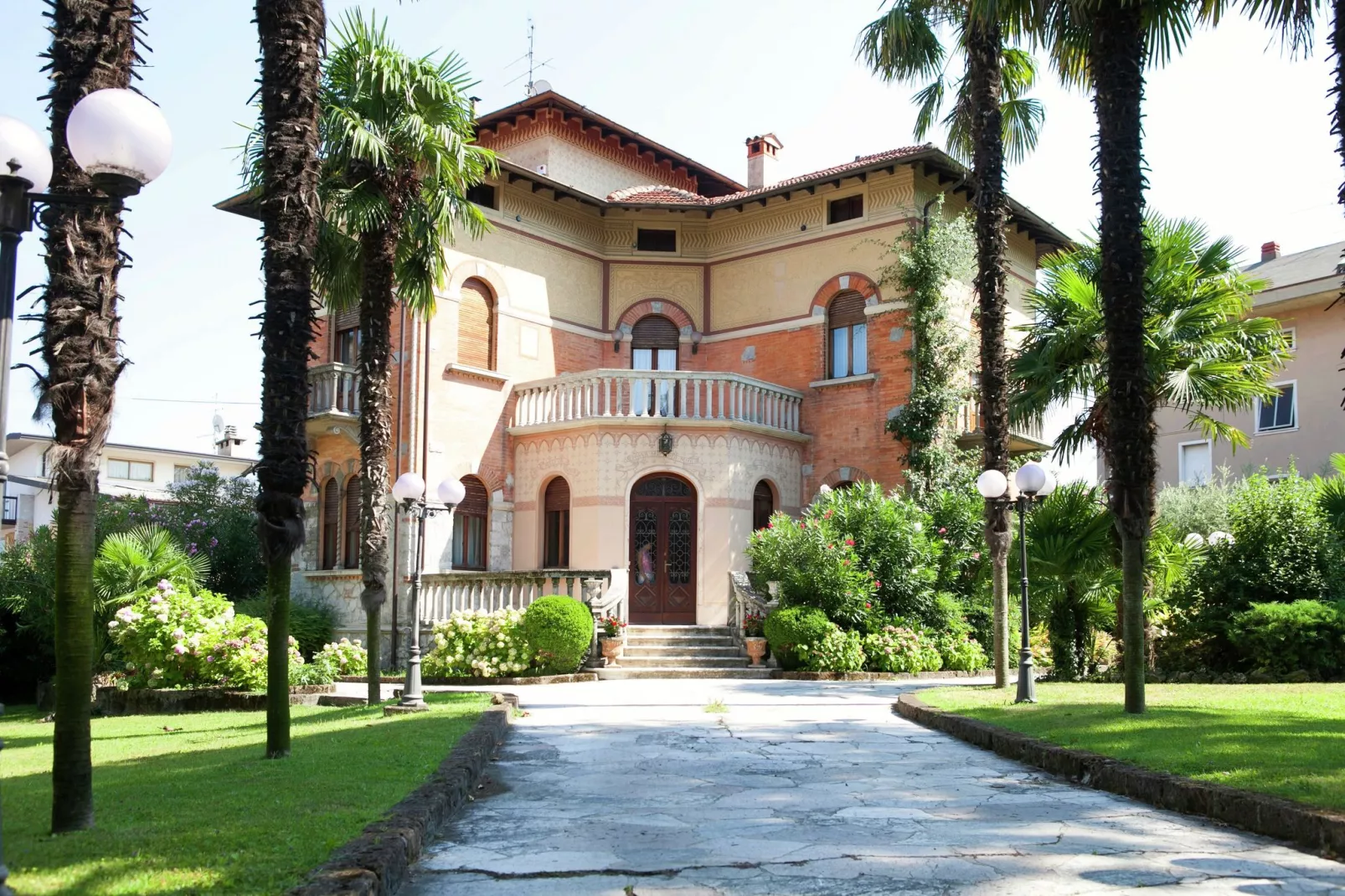 Villa Melina-Buitenkant zomer
