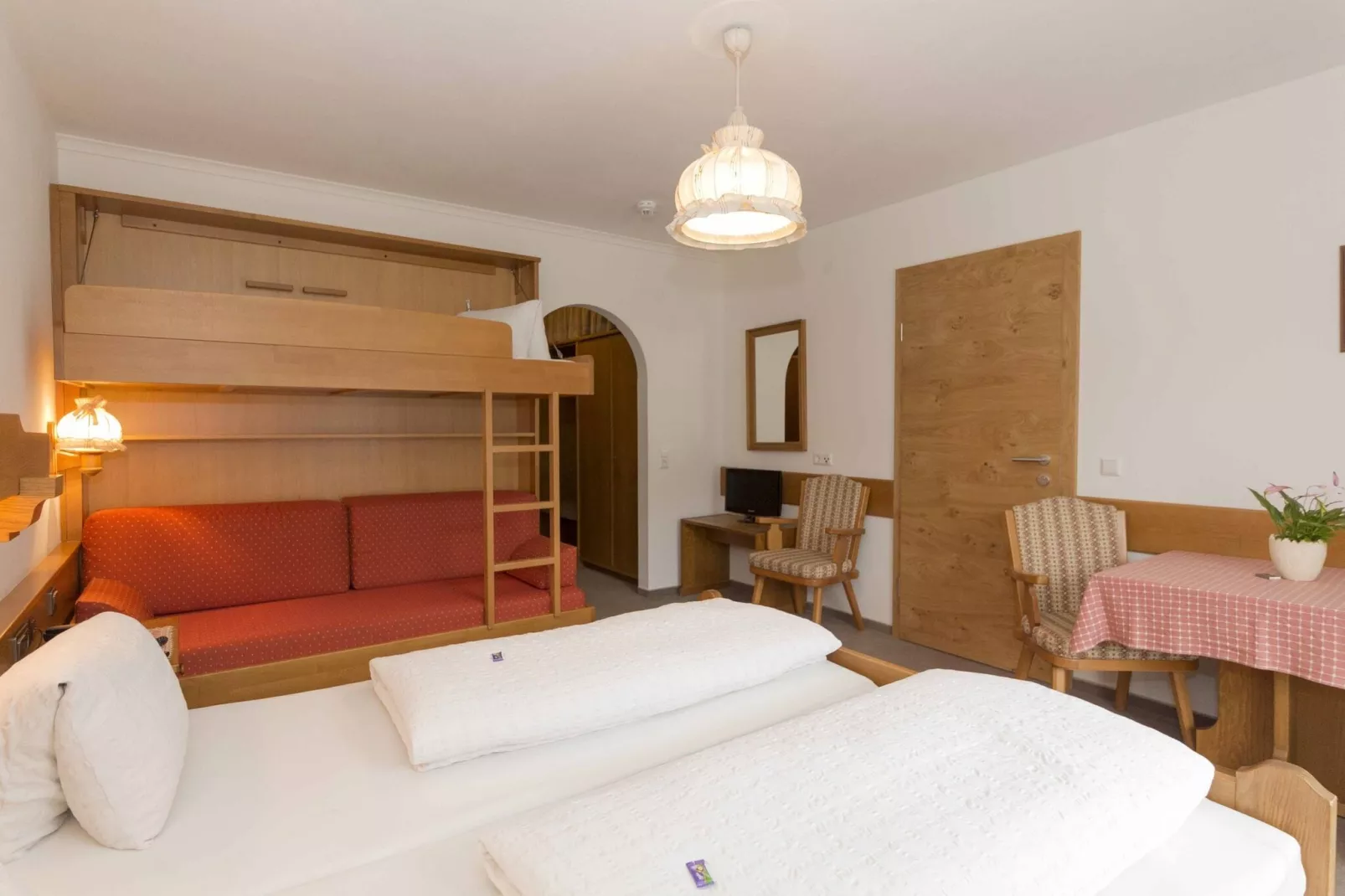Hubergut - Ferienwohnung Anna-Slaapkamer