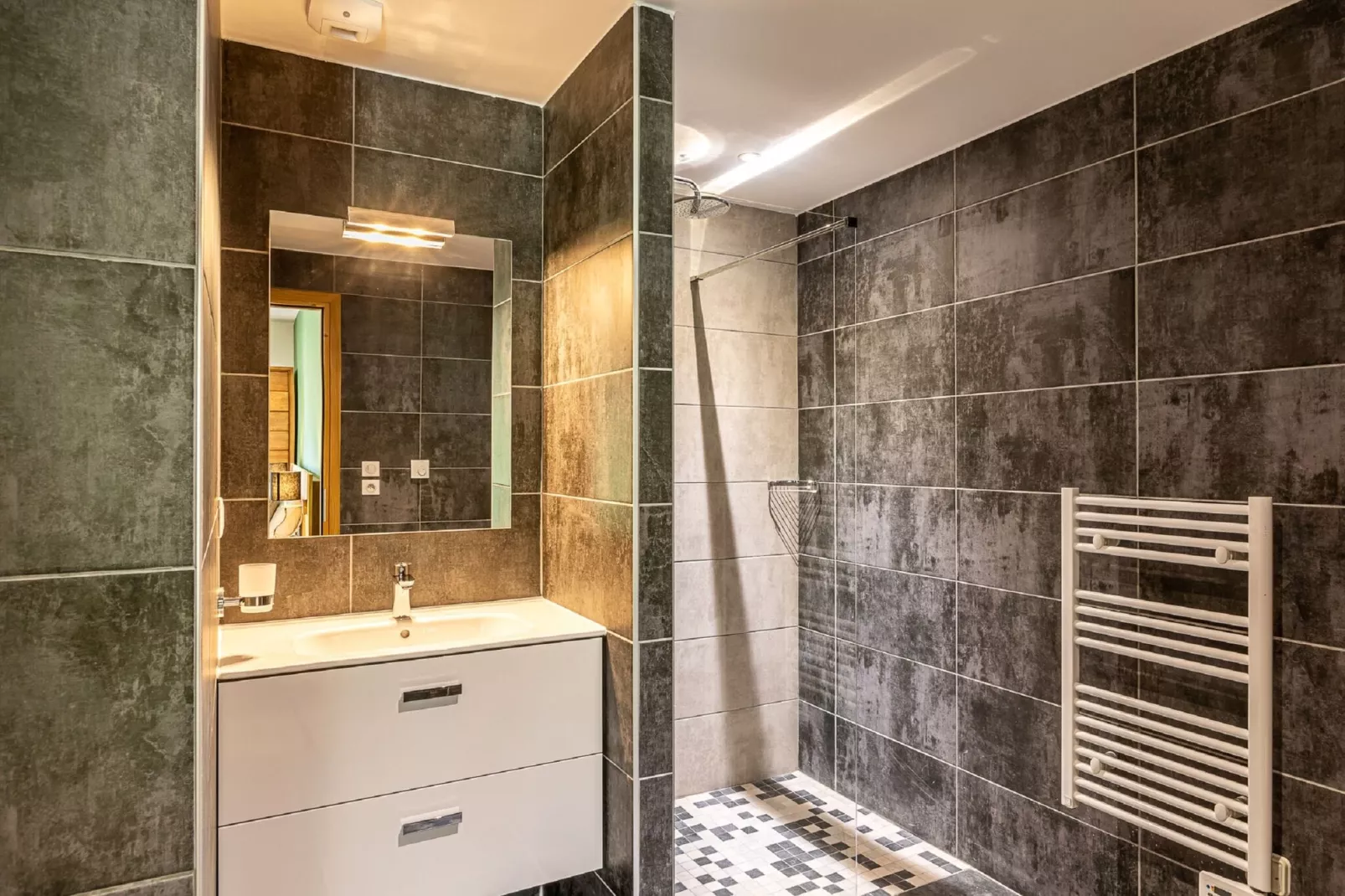 App. 5p. comfort-Badkamer