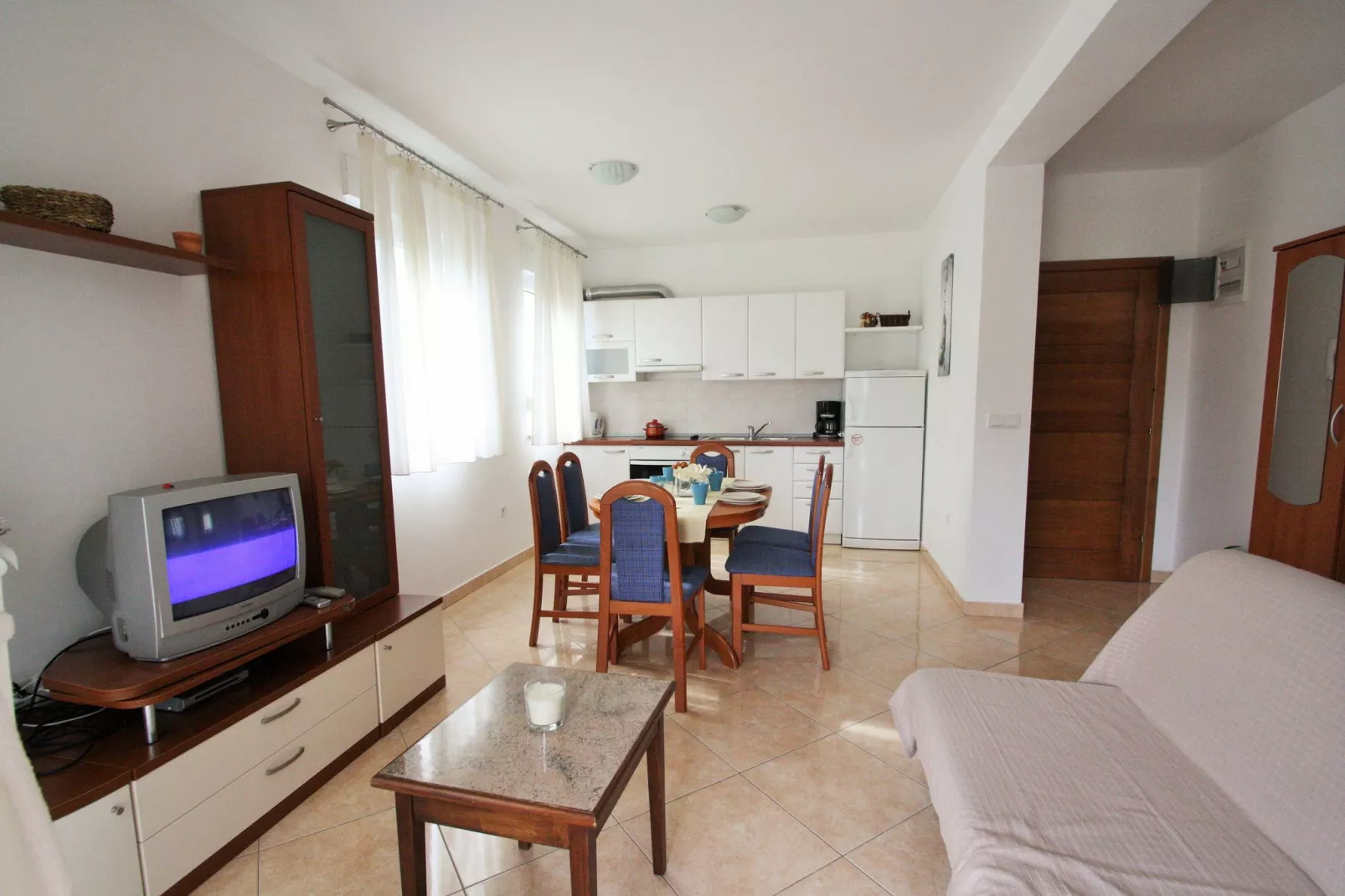 Two-Bedroom Apartment Bilic with Balcony in Porec Area-Woonkamer