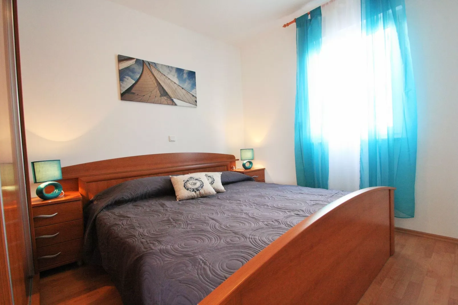 Two-Bedroom Apartment Bilic with Balcony in Porec Area-Slaapkamer