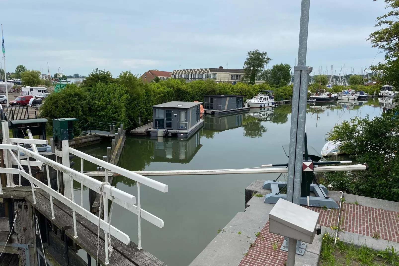 Watervilla De Amstel-Gebieden zomer 1km