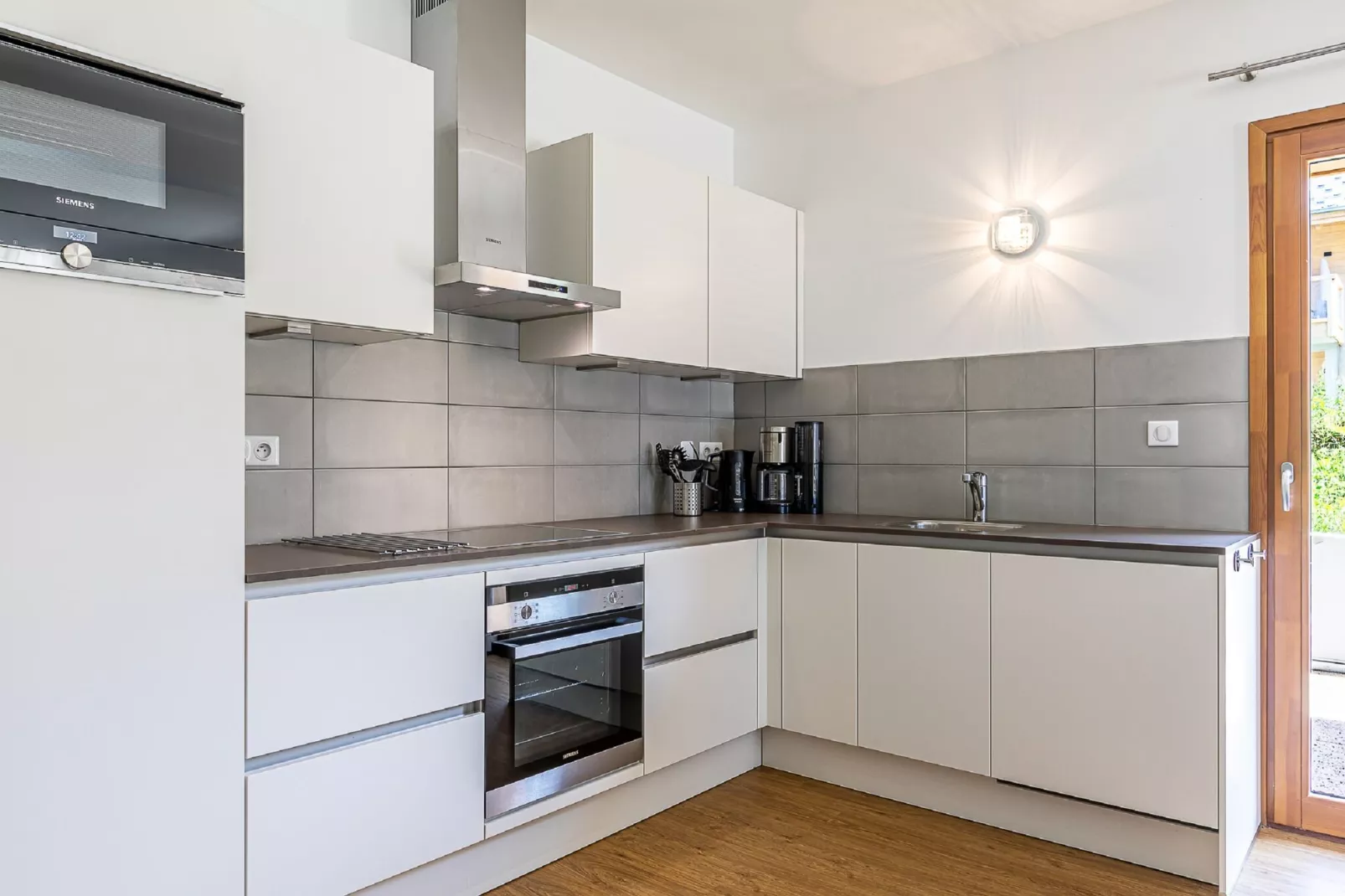 App. 8p. sauna-Keuken