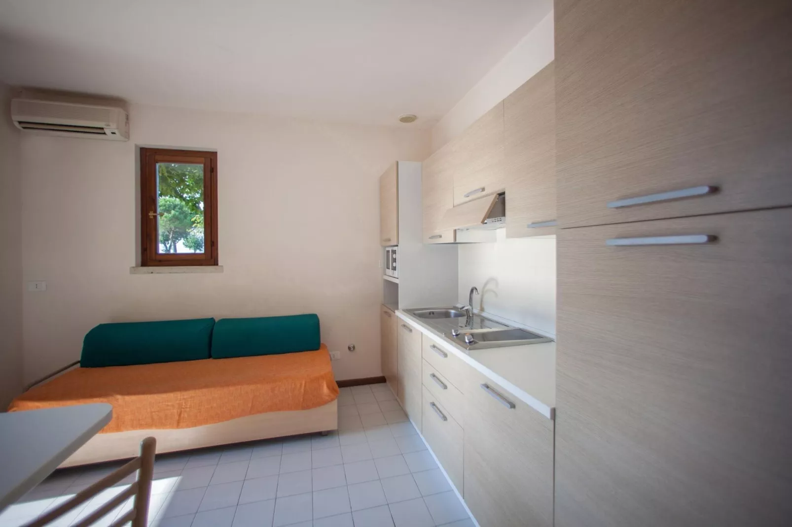 Residence The Garda Village Sirmione - 2023 bilo comfort - 2024 bungalow-Woonkamer
