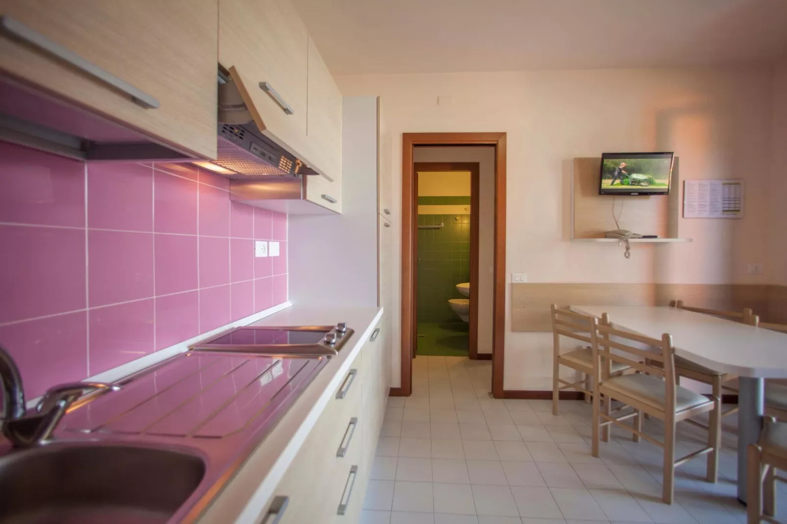 Residence The Garda Village, Sirmione-trilo comfort-Eetkamer