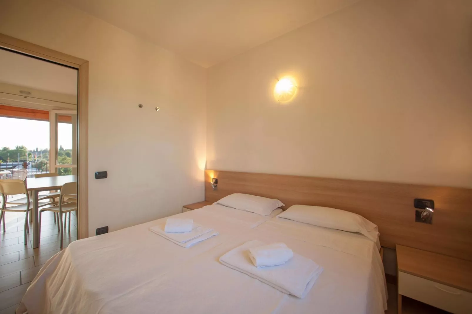 Residence The Garda Village, Sirmione-trilo comfort-Slaapkamer