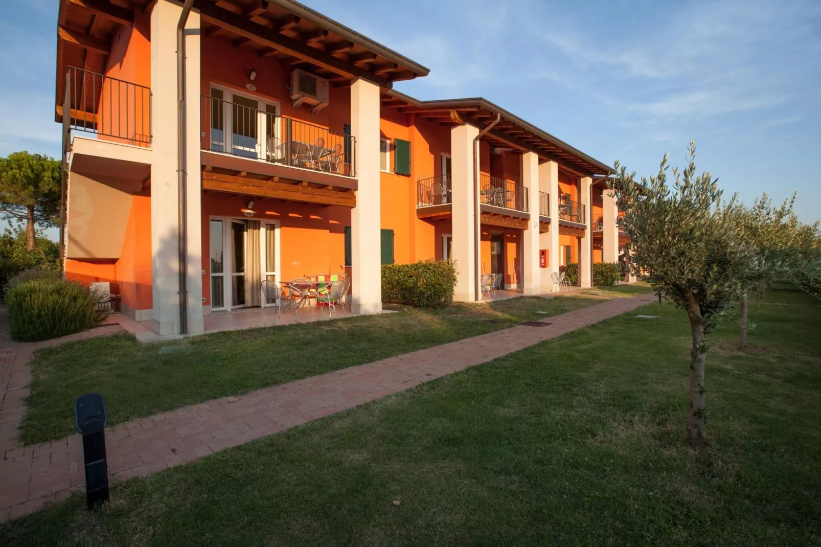 Residence The Garda Village, Sirmione-trilo comfort-Uitzicht zomer